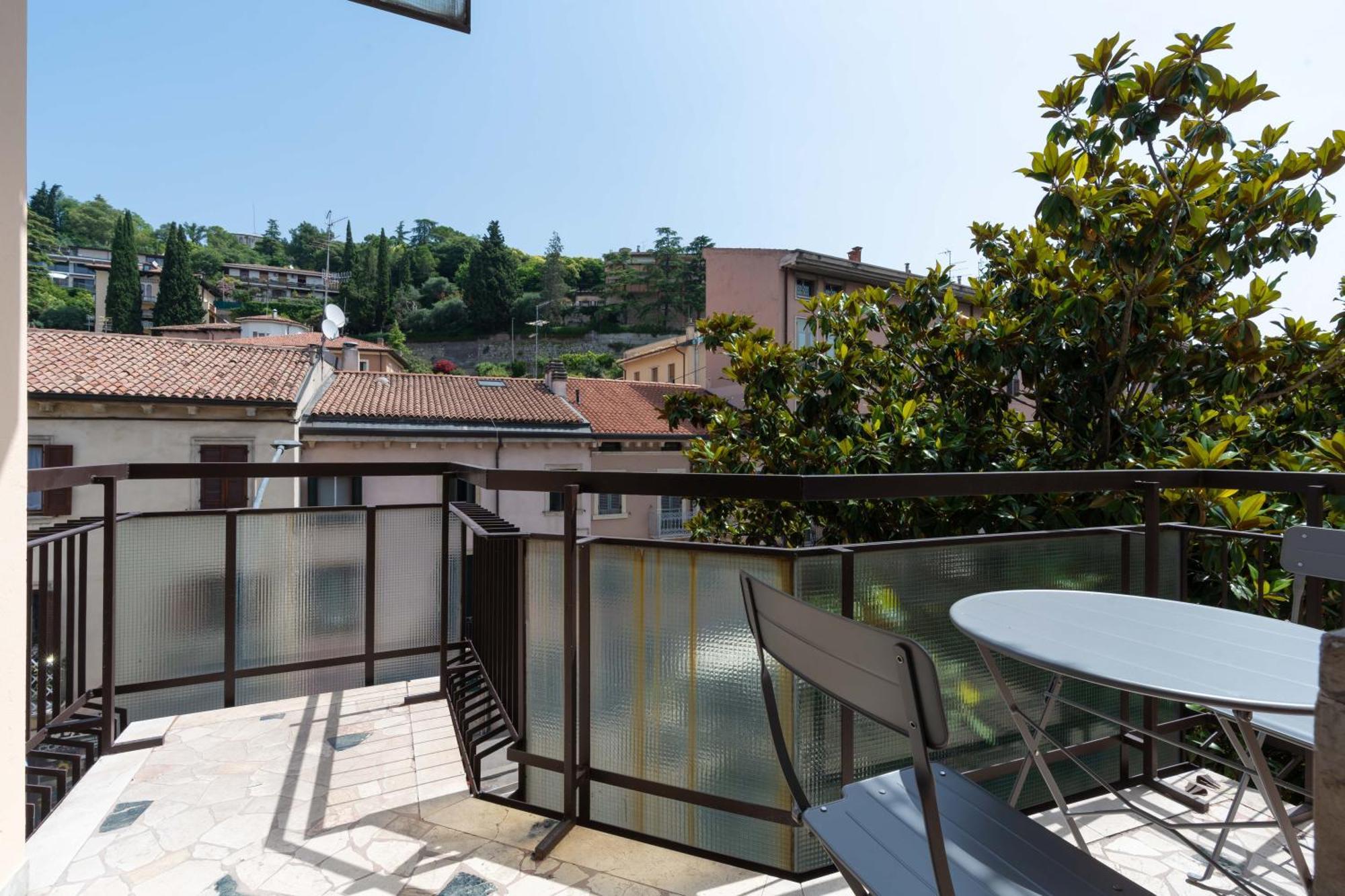 Nino Bixio Apartment Verona Exterior photo